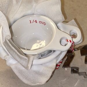 MUD PIE Measuring Cup Trio + Christmas Tree Cookie Cutter Baking Set NWT